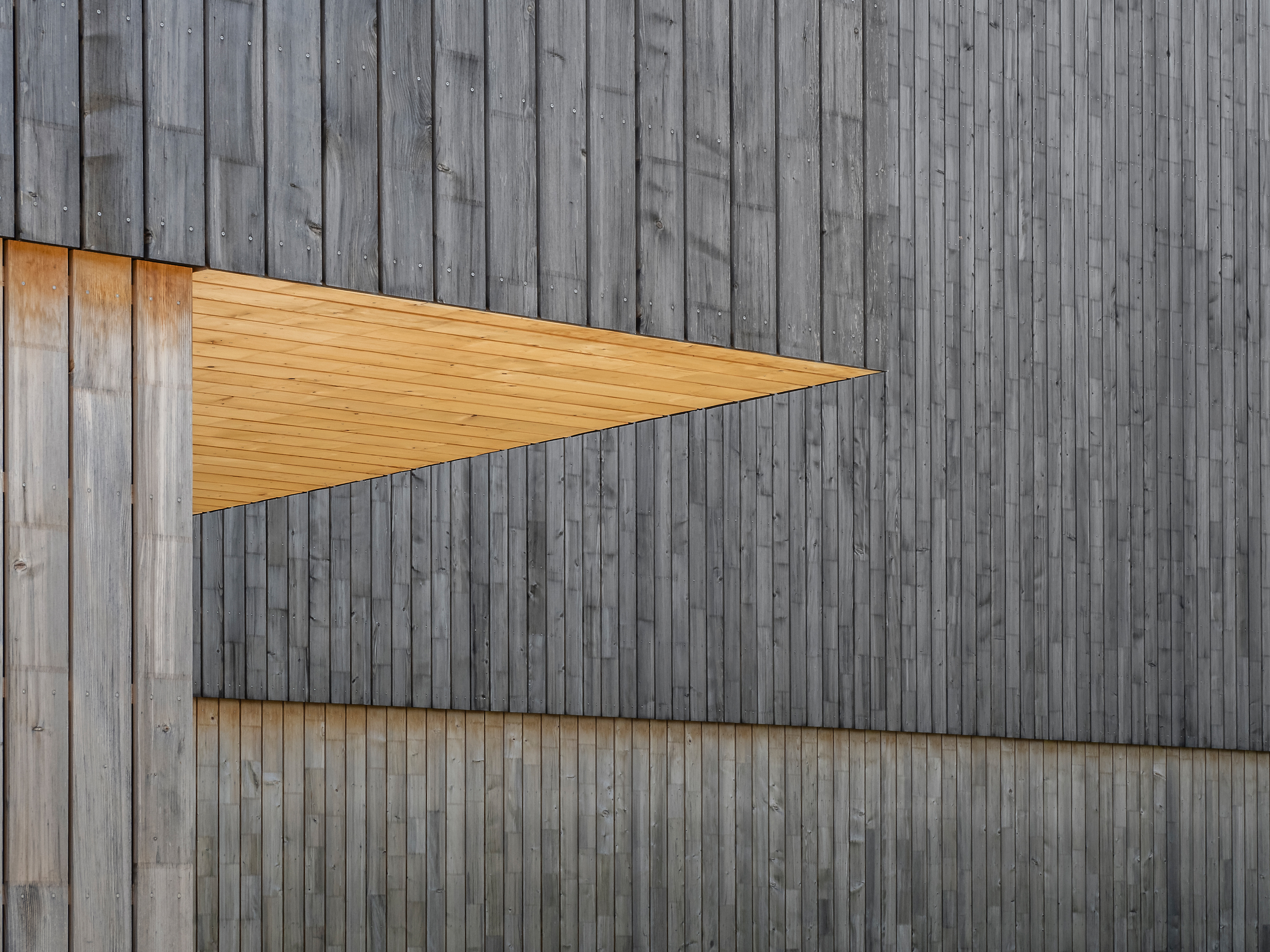 Neubau Dreifeldsporthalle Weisendorf