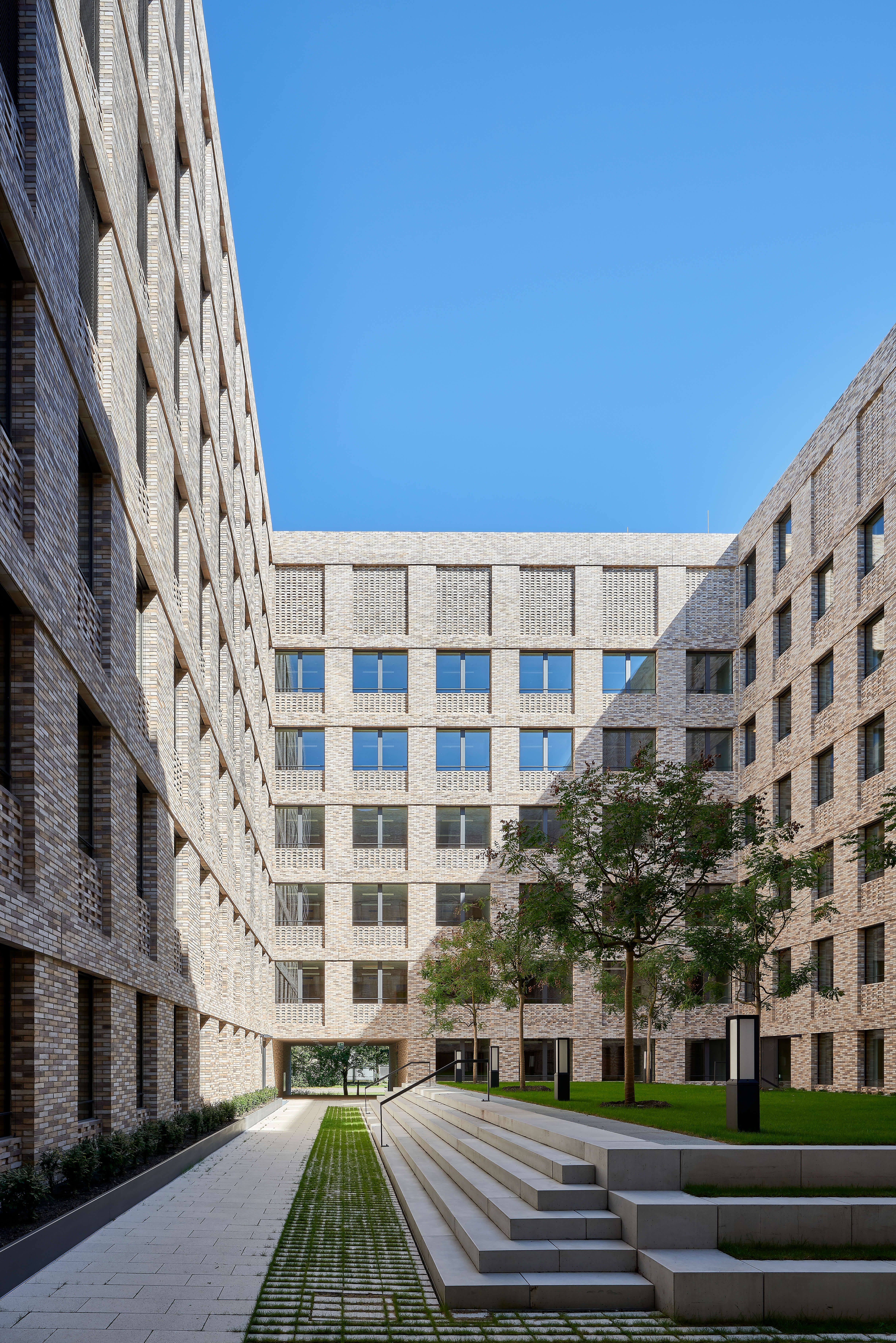 Steuerzentrum 1.BA, München