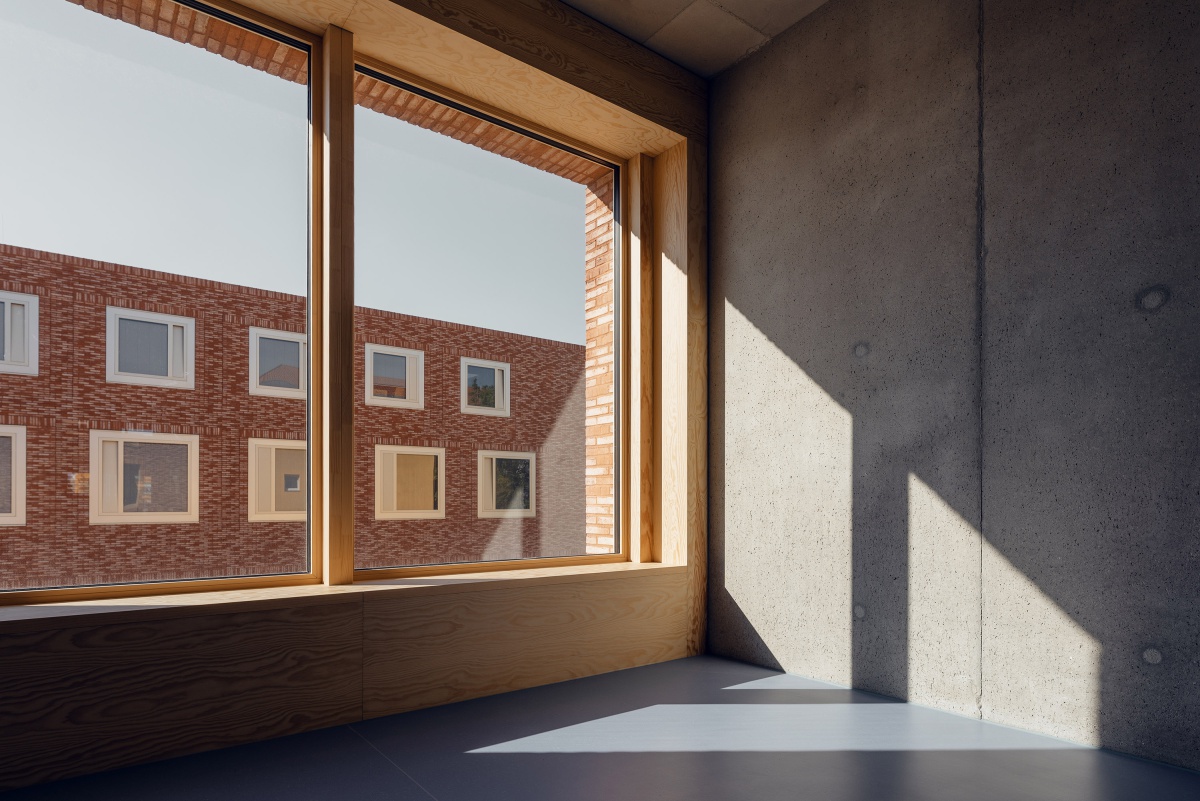 Grundschule und Kulturhaus, Neutraubling - 4