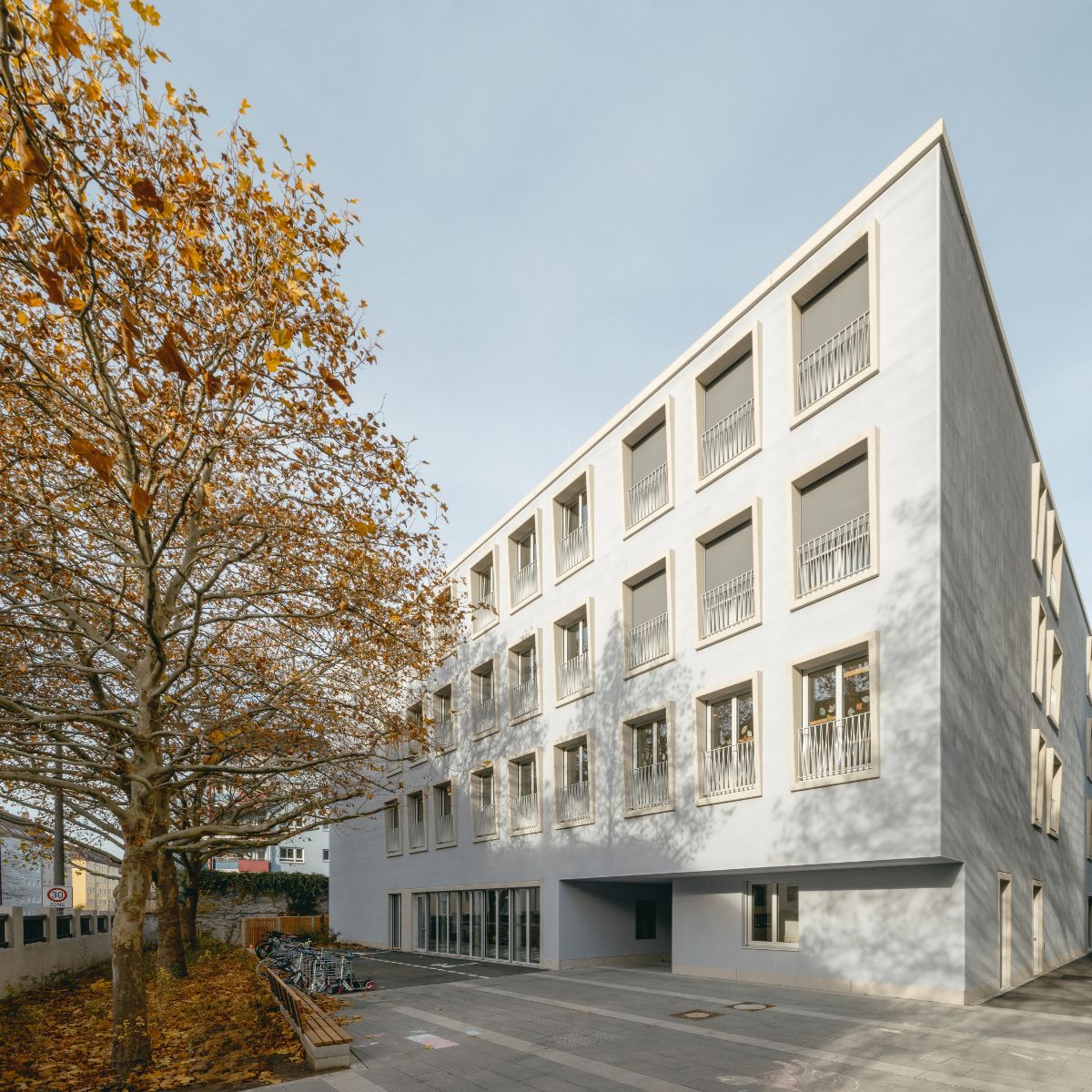 Nürnberg | Generalsanierung der denkmalgeschützten Ludwig-Uhland-Schule